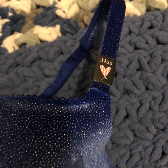 Long line velvet demi bra - Picture 5 of 6